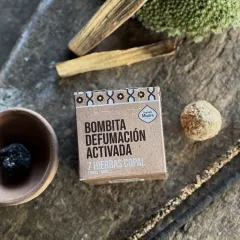 Kadzidełka Sagrada Madre "7 ziół i copal" w kształcie kulek