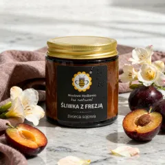 Śliwka z Frezją, świeca sojowa 120 ml, kup na Naturi.Love